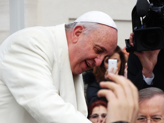 Pope Francis' Treatment Adjusted Amid Complex Respiratory Infection